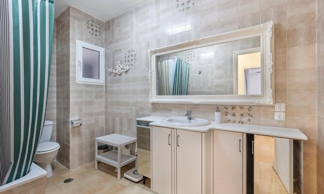 Rynek wtórny - Dom Szeregowy -
Torrevieja - Calas Blancas