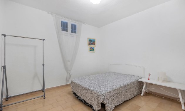 Rynek wtórny - Dom Szeregowy -
Torrevieja - Calas Blancas