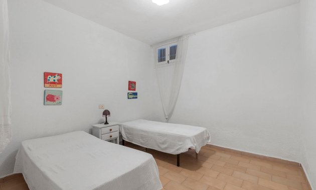 Rynek wtórny - Dom Szeregowy -
Torrevieja - Calas Blancas