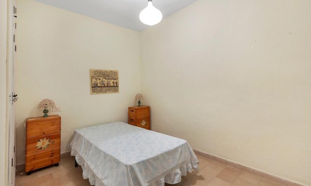 Rynek wtórny - Dom Szeregowy -
Torrevieja - Calas Blancas