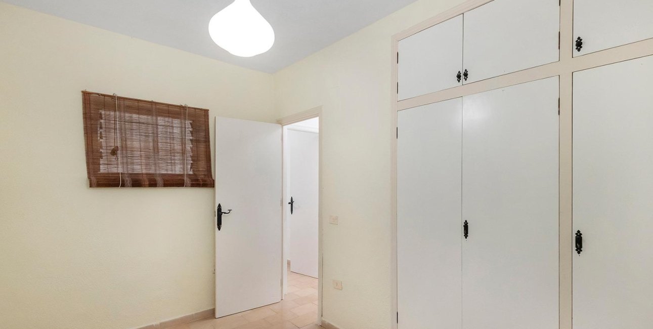 Rynek wtórny - Dom Szeregowy -
Torrevieja - Calas Blancas