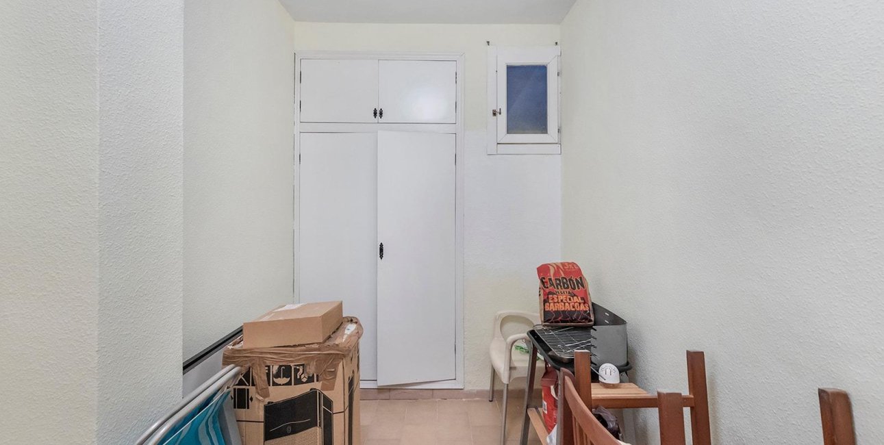 Rynek wtórny - Dom Szeregowy -
Torrevieja - Calas Blancas