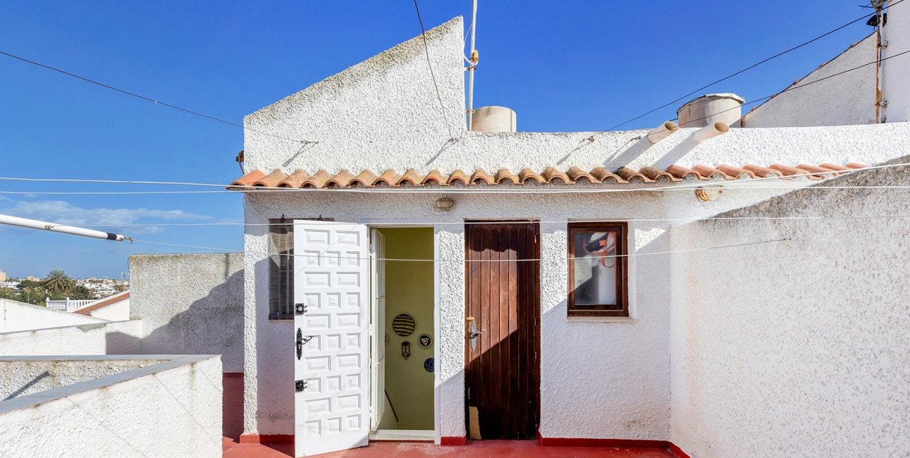 Rynek wtórny - Dom Szeregowy -
Torrevieja - Calas Blancas