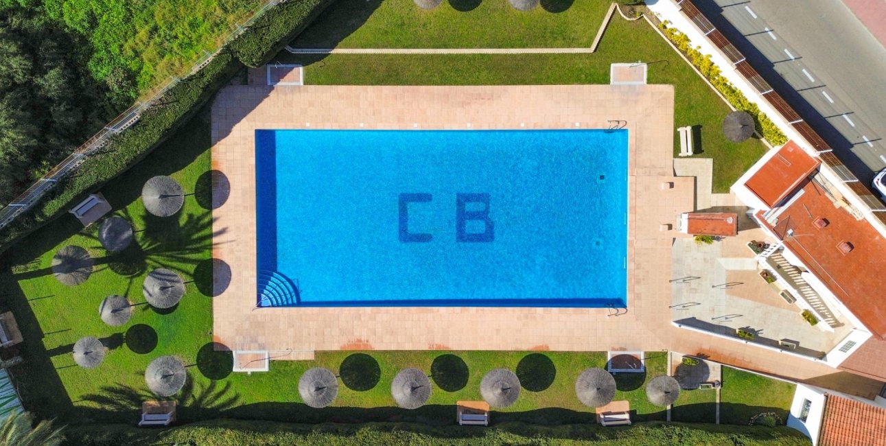 Rynek wtórny - Dom Szeregowy -
Torrevieja - Calas Blancas