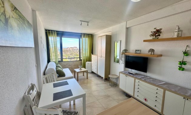 Resale - Apartment / flat -
Torrevieja - Cabo cervera