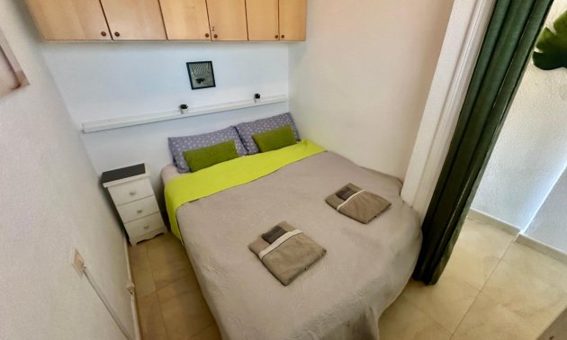 Resale - Apartment / flat -
Torrevieja - Cabo cervera