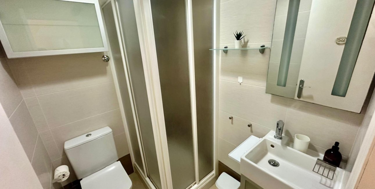 Resale - Apartment / flat -
Torrevieja - Cabo cervera