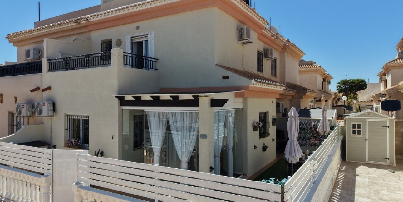 Rynek wtórny - Dom Szeregowy -
Orihuela Costa - Playa Flamenca