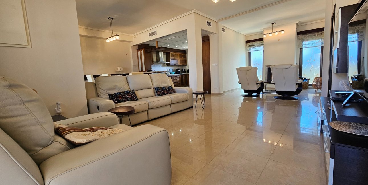 Rynek wtórny - Willa -
Ciudad Quesada - Doña Pepa