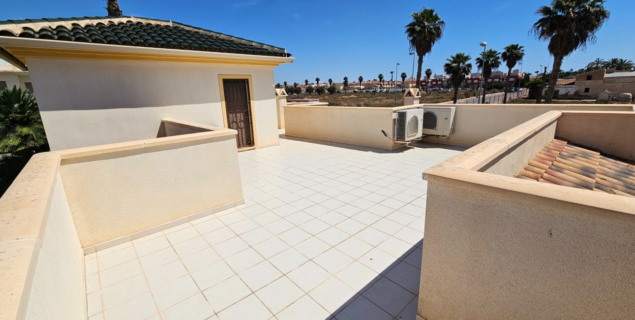 Rynek wtórny - Willa -
Ciudad Quesada - Doña Pepa