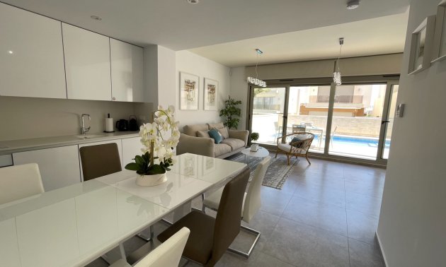 Rynek wtórny - Willa -
Orihuela Costa - Villamartin