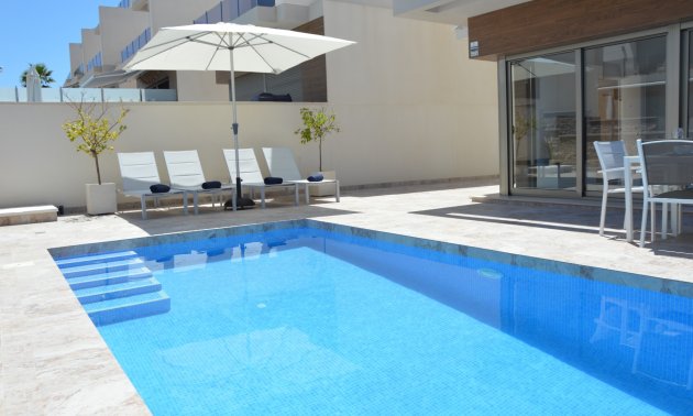 Rynek wtórny - Willa -
Orihuela Costa - Villamartin