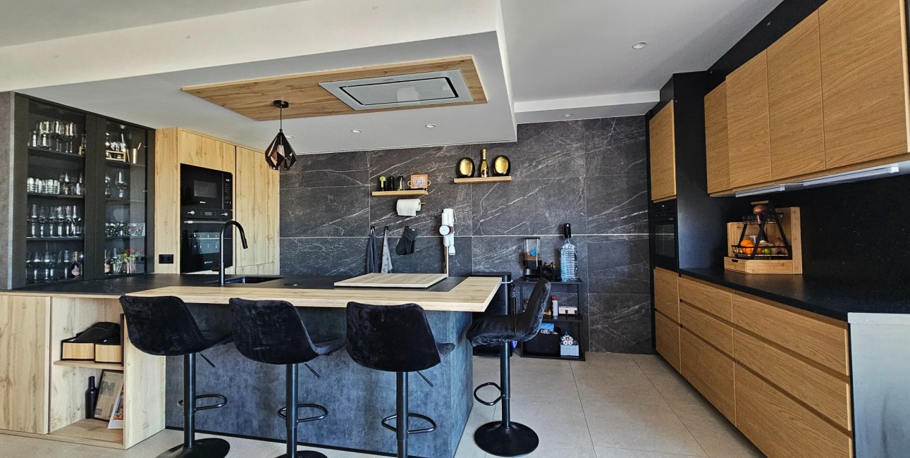 Resale - Villa -
Algorfa - La Finca Golf Resort