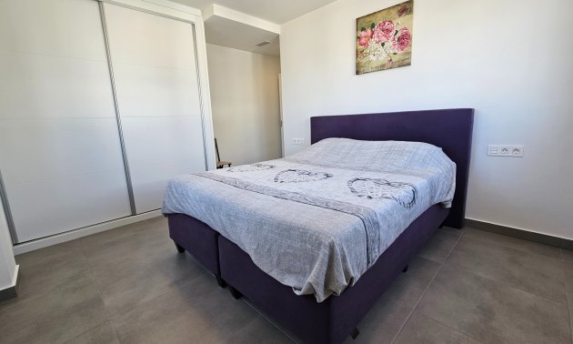 Resale - Villa -
La Marina - La Marina - Urbanization