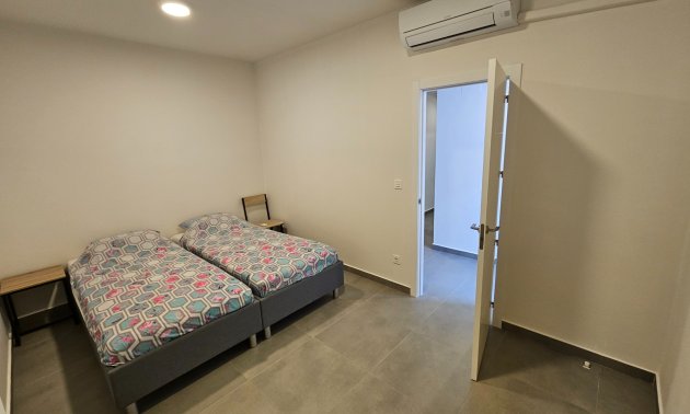 Resale - Villa -
La Marina - La Marina - Urbanization