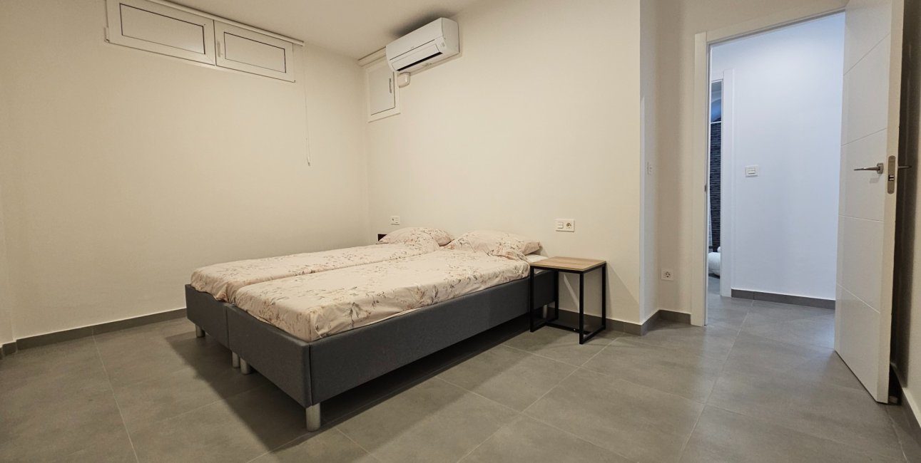 Resale - Villa -
La Marina - La Marina - Urbanization