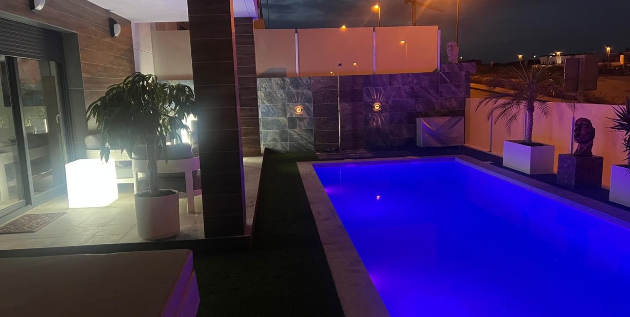 Rynek wtórny - Willa -
Orihuela - Entre Naranjos Vistabella Golf