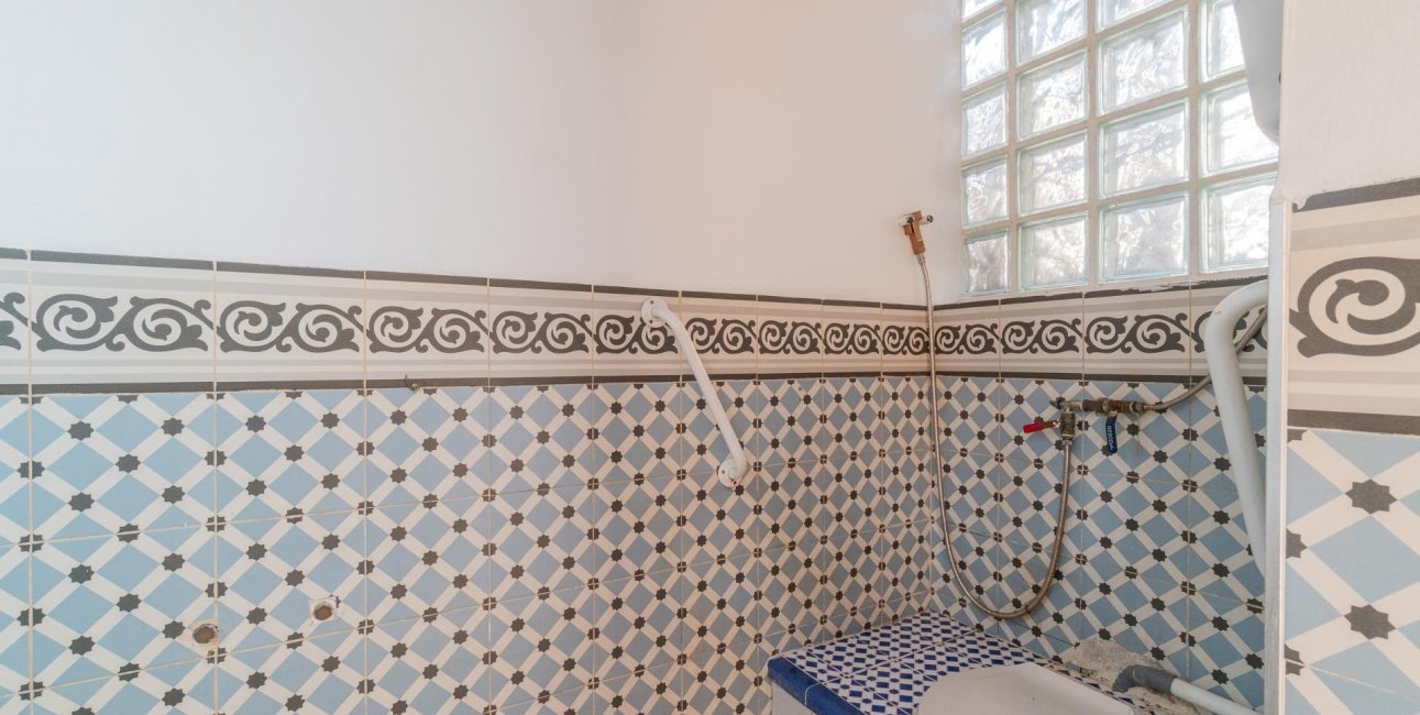 Resale - Villa -
Torrevieja - Orihuela costa