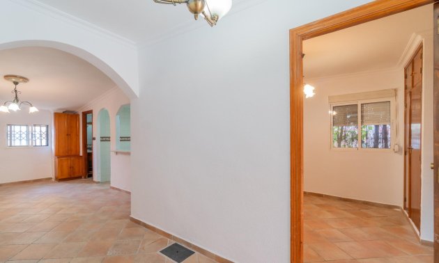 Resale - Villa -
Torrevieja - Orihuela costa