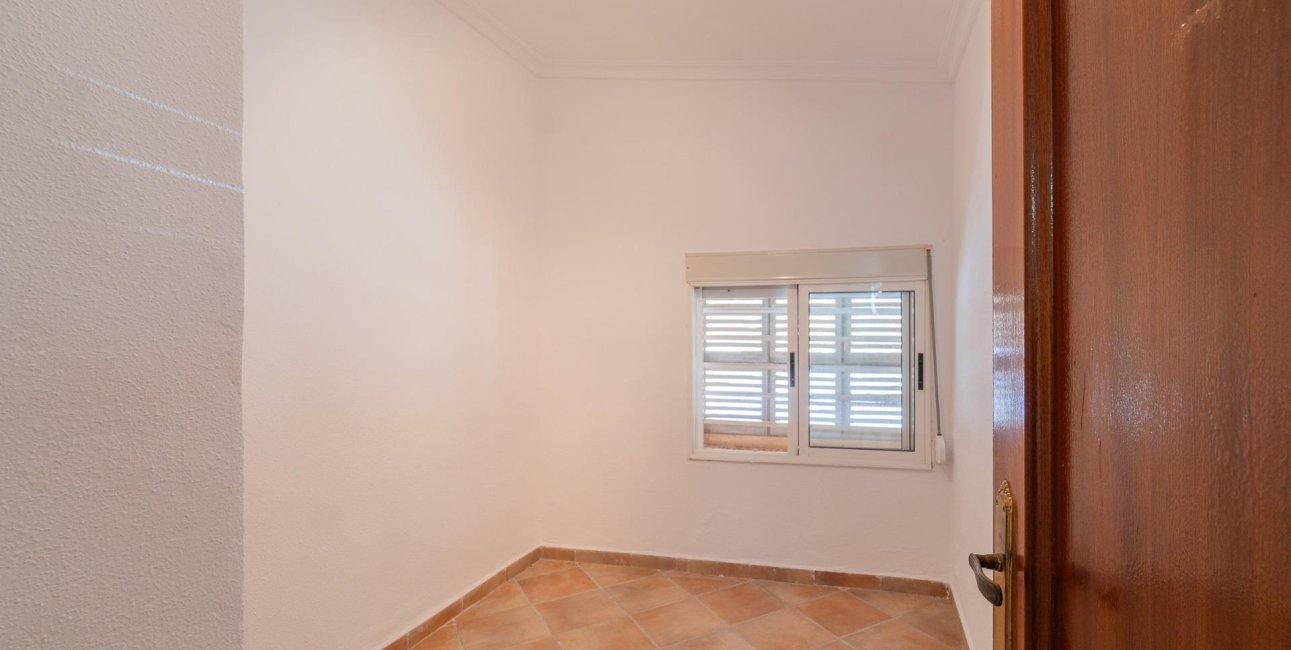 Resale - Villa -
Torrevieja - Orihuela costa