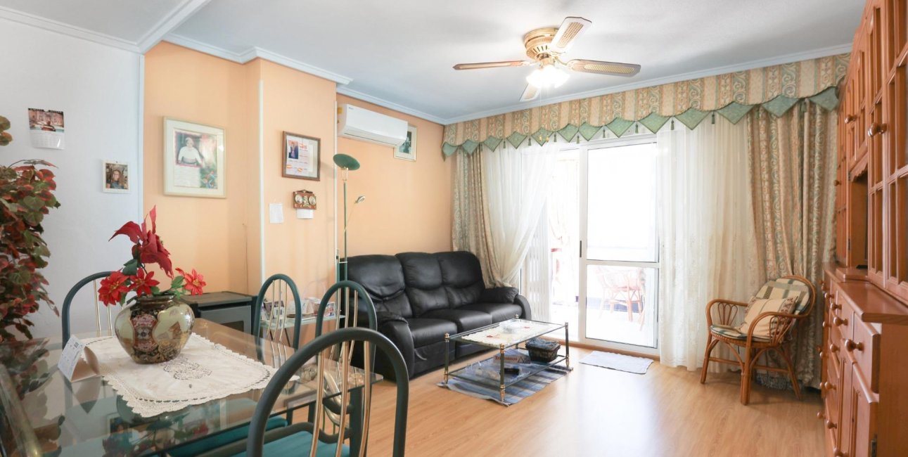 Rynek wtórny - Penthouse -
Torrevieja - Playa del Cura