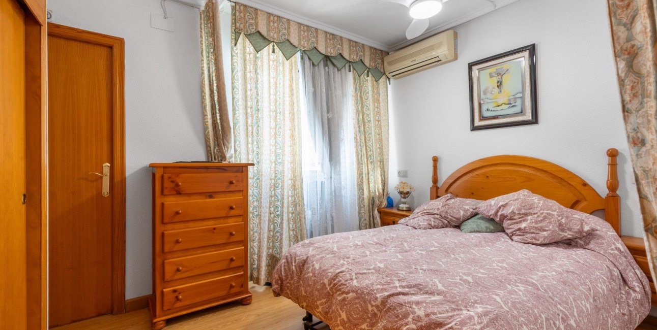 Rynek wtórny - Penthouse -
Torrevieja - Playa del Cura