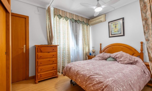 Rynek wtórny - Penthouse -
Torrevieja - Playa del Cura