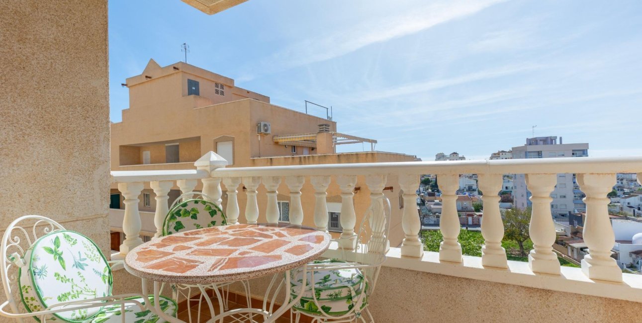 Rynek wtórny - Mieszkanie  -
Torrevieja - Nueva Torrevieja