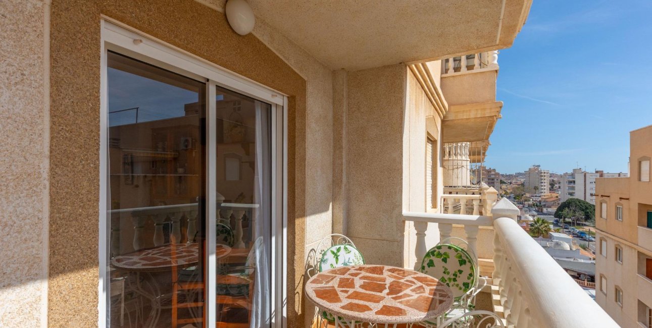 Rynek wtórny - Mieszkanie  -
Torrevieja - Nueva Torrevieja