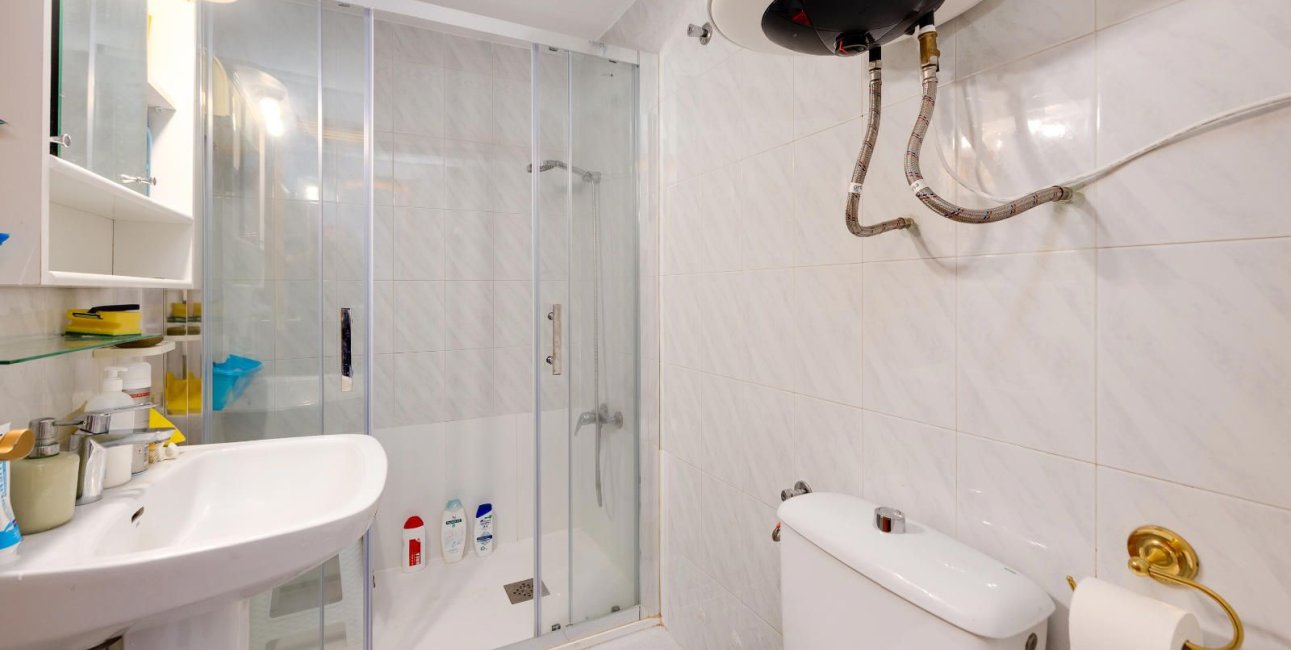 Resale - Apartment / flat -
Torrevieja - Playa del Cura