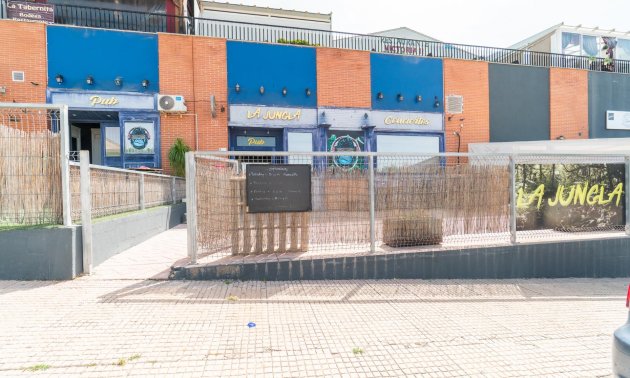 Long Term Rental - Commercial -
San Fulgencio - URB. LA MARINA