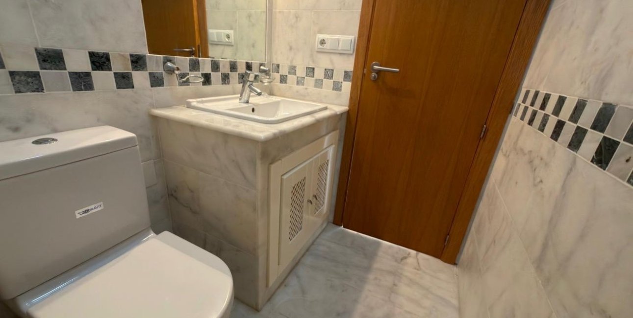 Rynek wtórny - Bungalowy -
Algorfa - La Finca Golf Resort