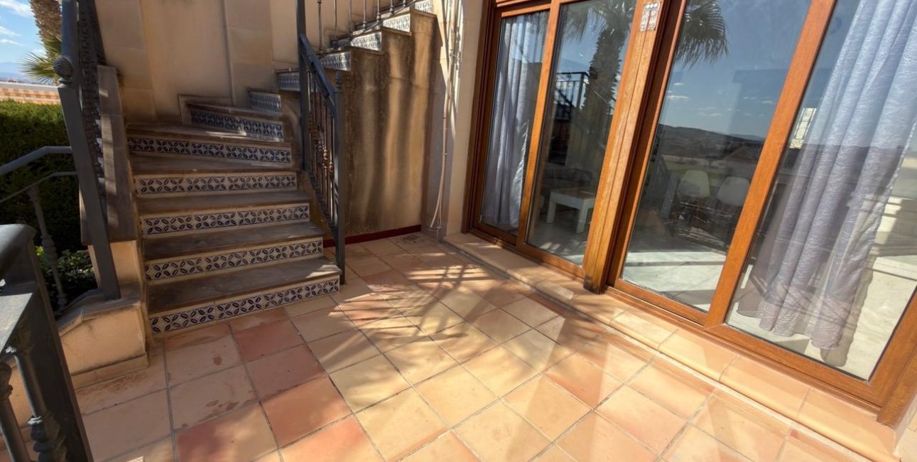 Rynek wtórny - Bungalowy -
Algorfa - La Finca Golf Resort