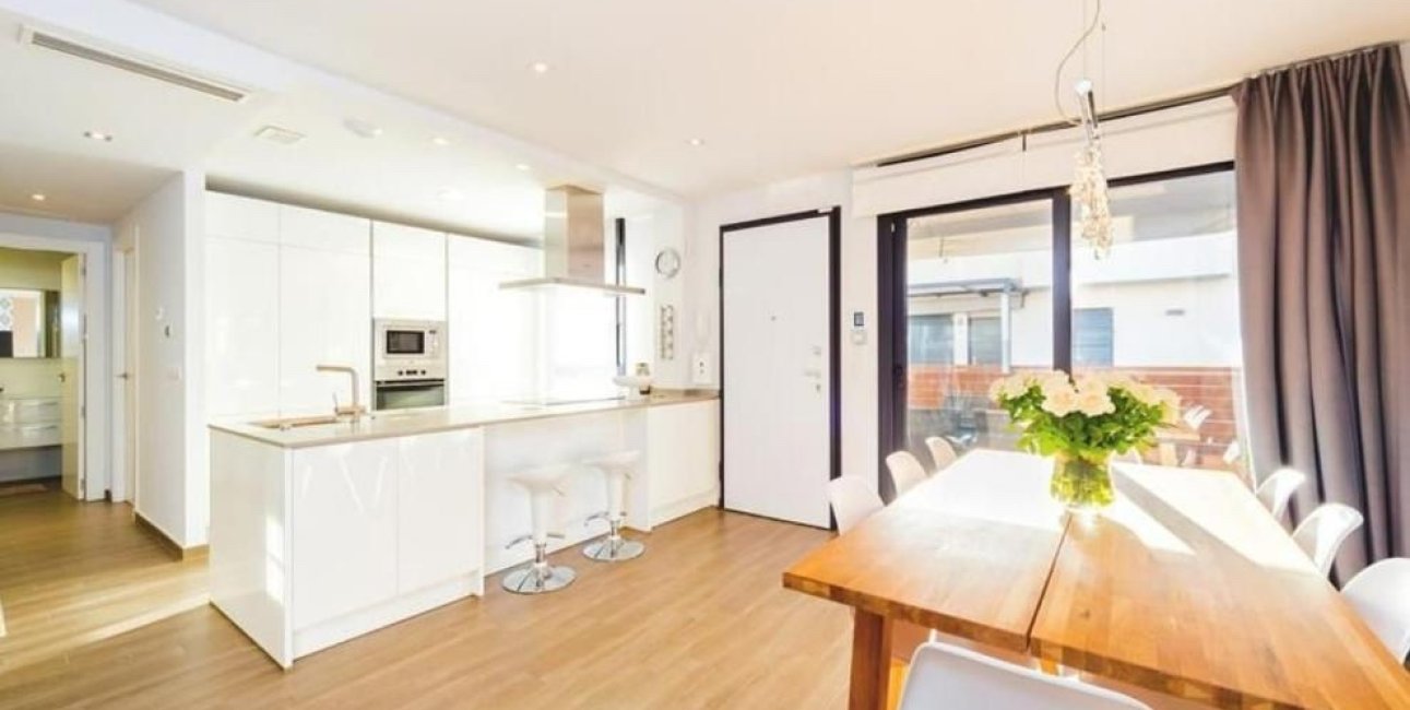 Resale - Villa -
Torrevieja - Aguas Nuevas