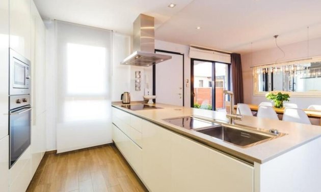 Resale - Villa -
Torrevieja - Aguas Nuevas