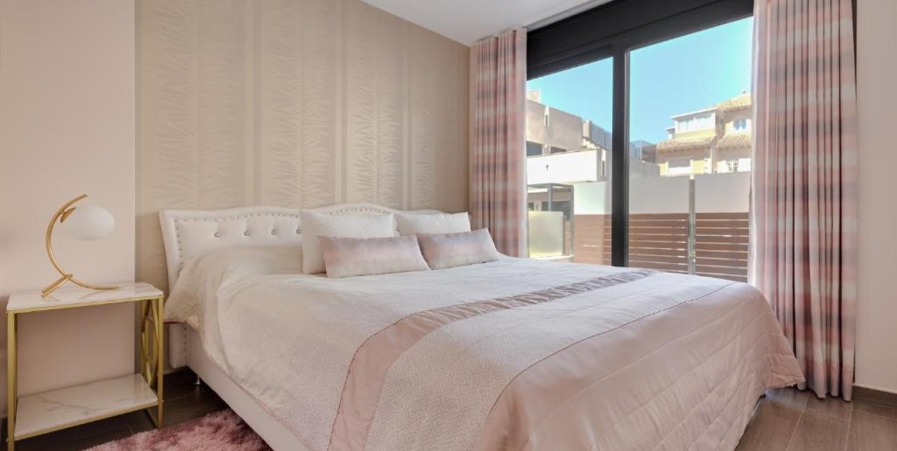 Resale - Villa -
Torrevieja - Aguas Nuevas