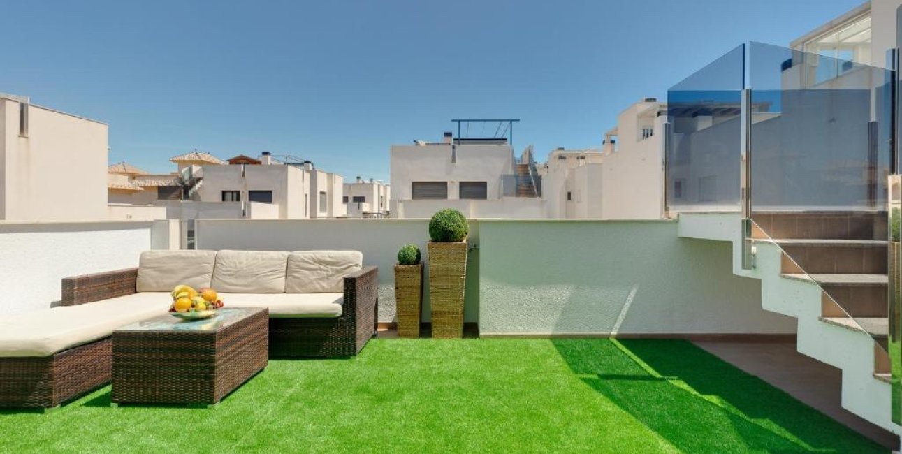 Resale - Villa -
Torrevieja - Aguas Nuevas