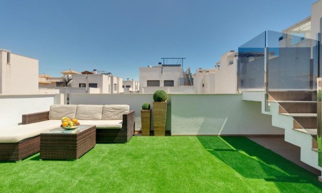 Resale - Villa -
Torrevieja - Aguas Nuevas