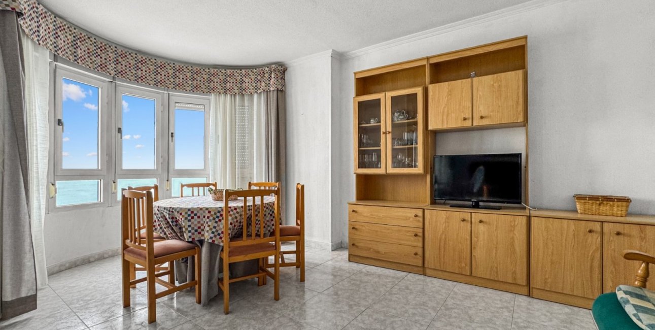 Rynek wtórny - Mieszkanie  -
Torrevieja - Playa Los Locos