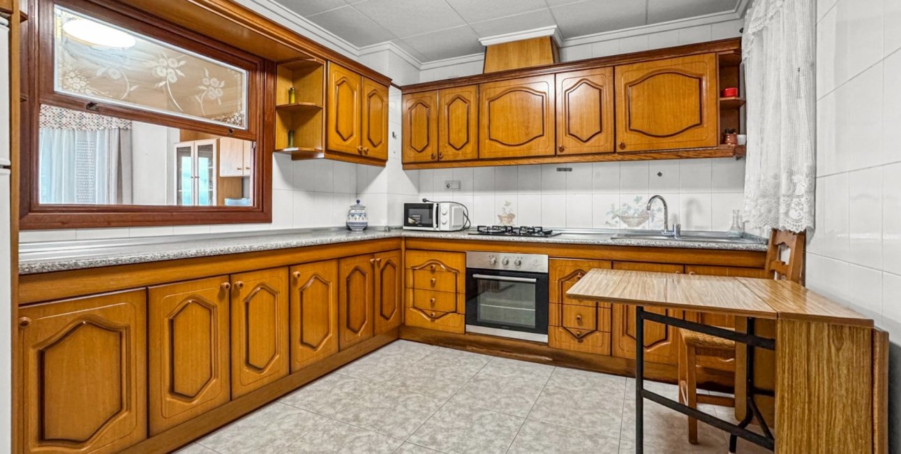 Rynek wtórny - Mieszkanie  -
Torrevieja - Playa Los Locos