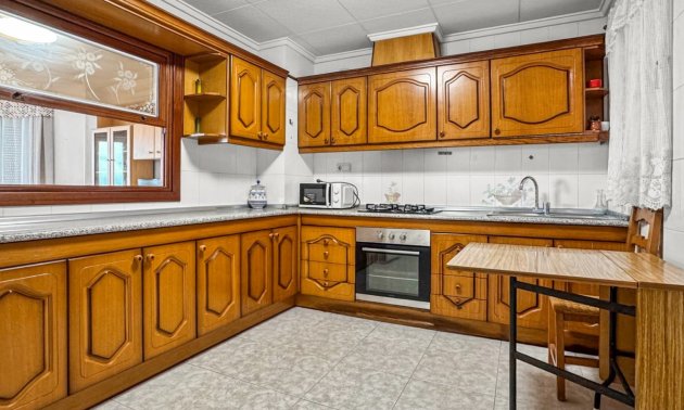 Rynek wtórny - Mieszkanie  -
Torrevieja - Playa Los Locos