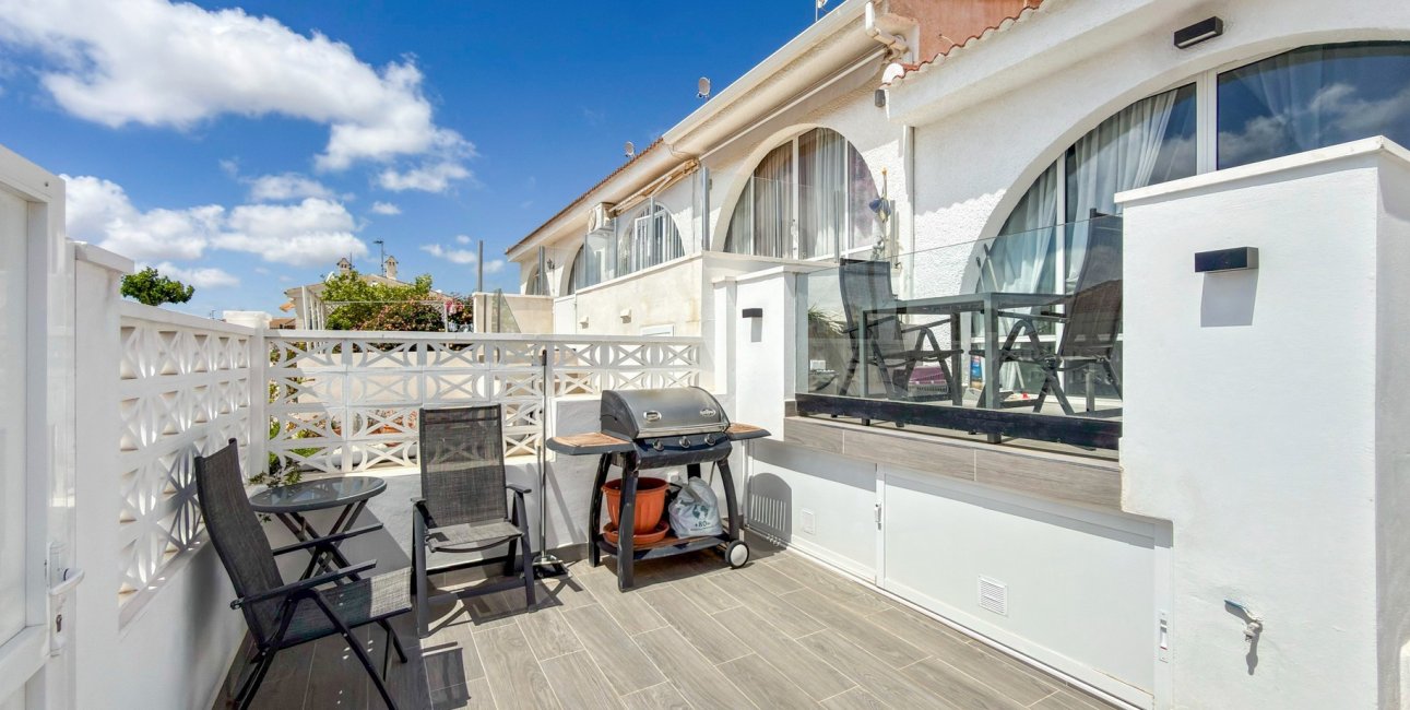 Resale - Bungalow -
Ciudad Quesada - Doña Pepa