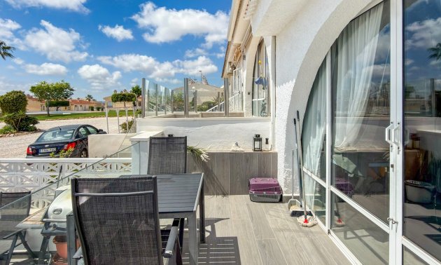 Resale - Bungalow -
Ciudad Quesada - Doña Pepa