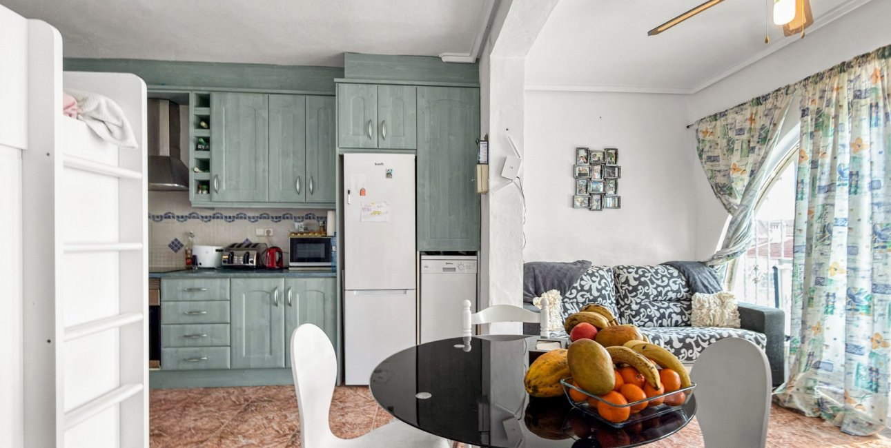 Resale - Townhouse -
Ciudad Quesada - Doña Pepa