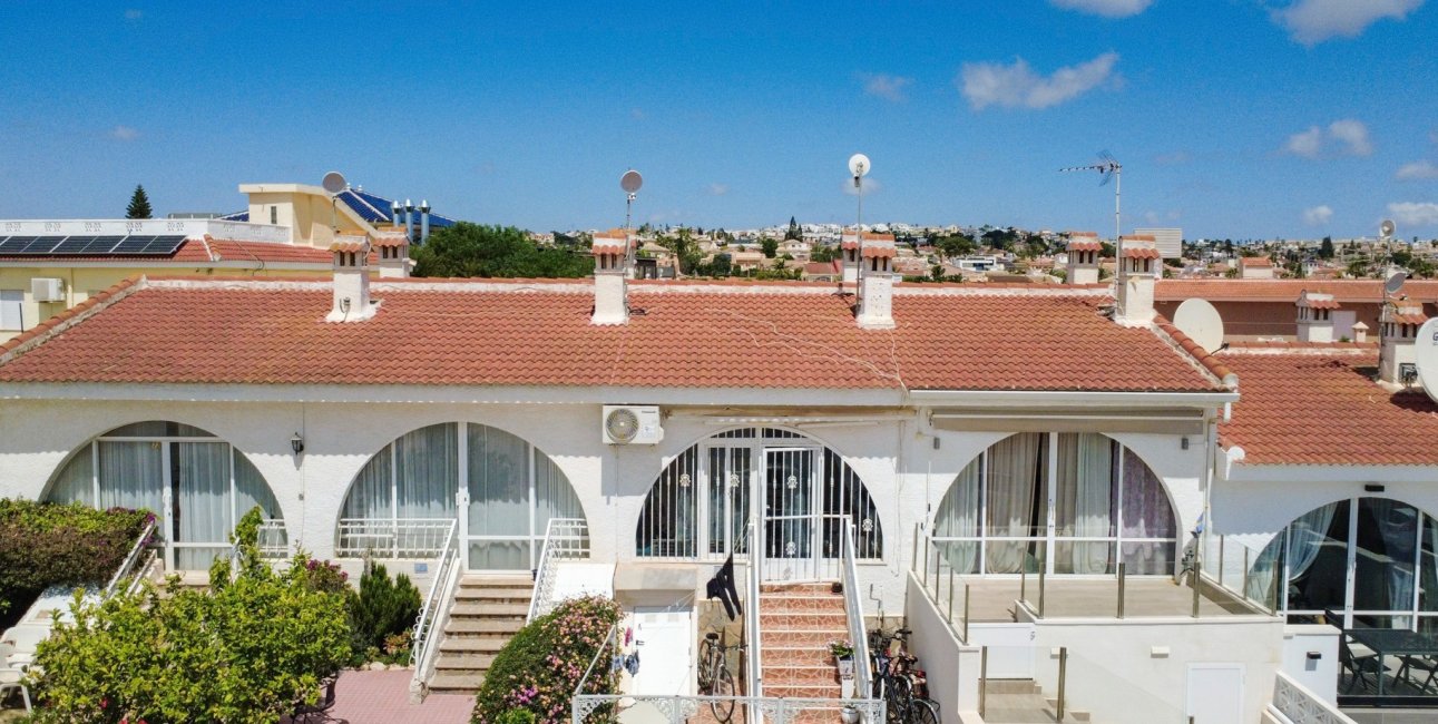 Resale - Townhouse -
Ciudad Quesada - Doña Pepa