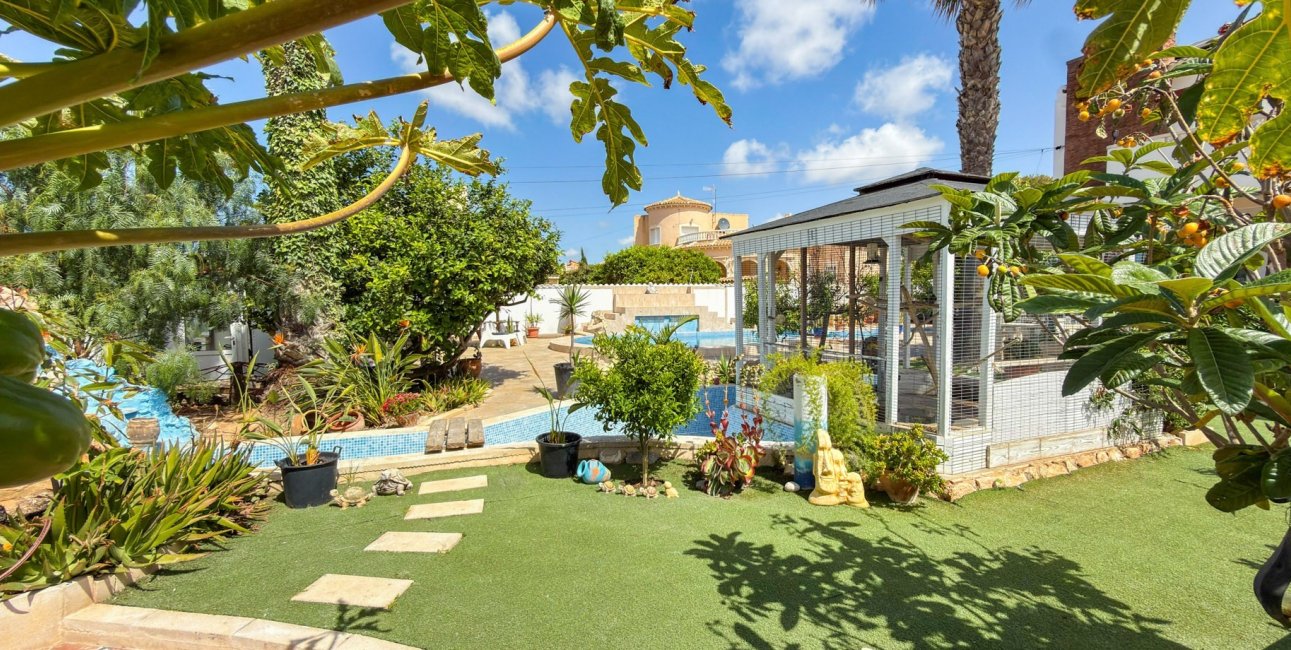 Resale - Villa -
Ciudad Quesada - Ciudad Quesada - Town