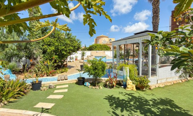 Resale - Villa -
Ciudad Quesada - Ciudad Quesada - Town