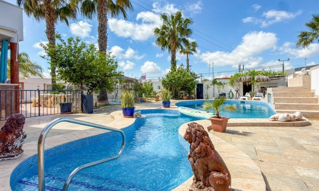 Resale - Villa -
Ciudad Quesada - Ciudad Quesada - Town