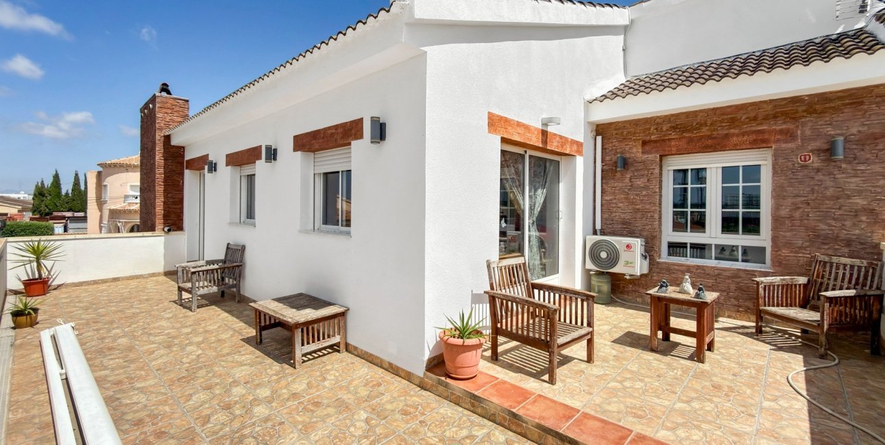 Resale - Villa -
Ciudad Quesada - Ciudad Quesada - Town