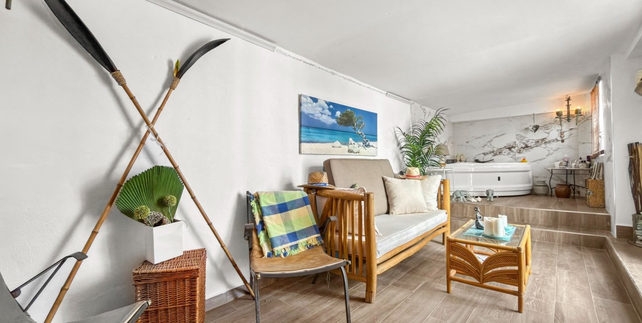 Resale - Villa -
Ciudad Quesada - Ciudad Quesada - Town